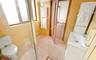 Vanzare vilă in Galati, renovată complet in 2025, 3 nivele, cu terasa - Poză 27