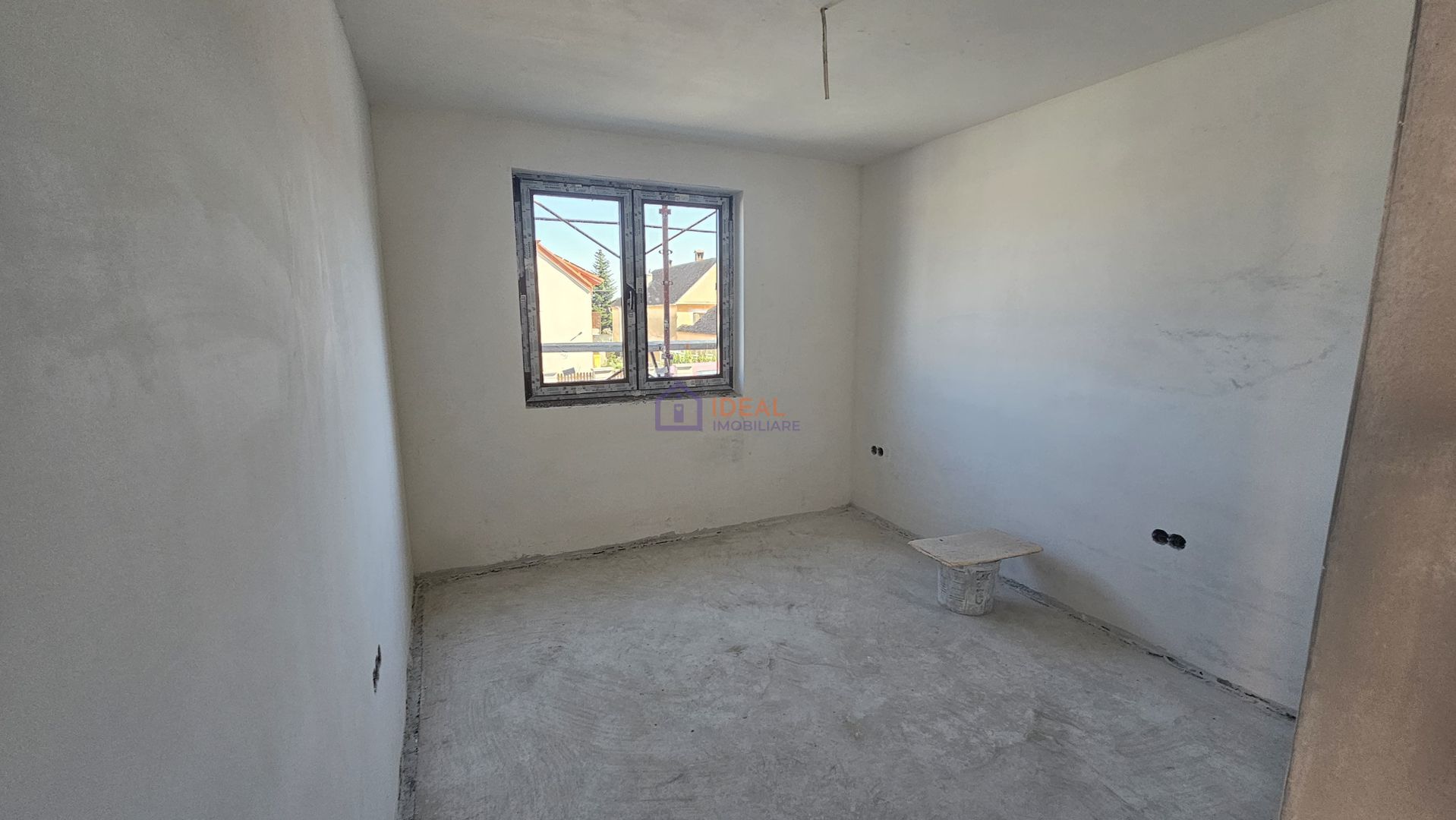 Casa Tip Duplex cu 5 camere si gradina generoasa, in Sura Mica - Poză 11