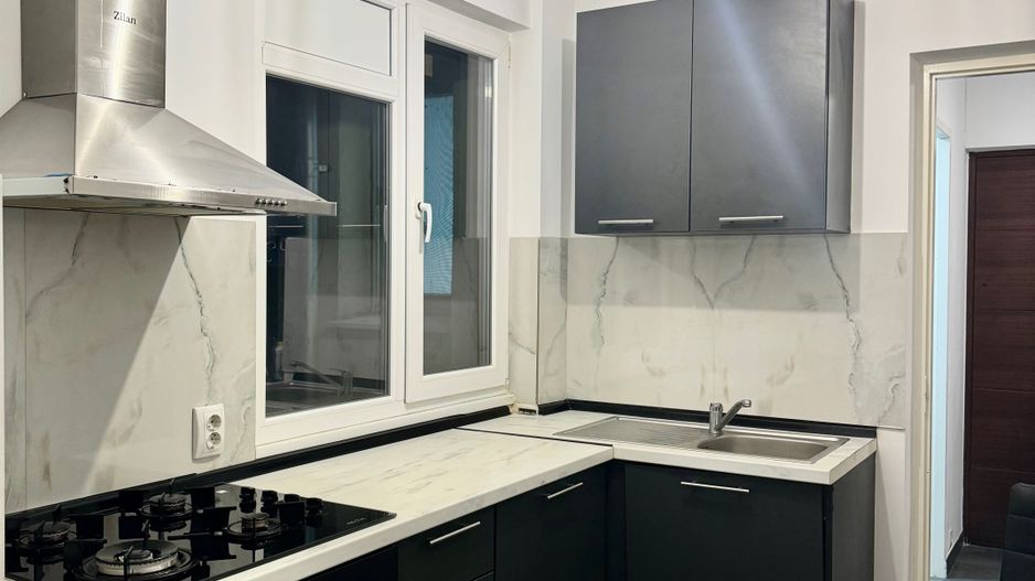 De Închiriat - Apartament 2 Camere Metrou Eroii Revoluției - Poză 3