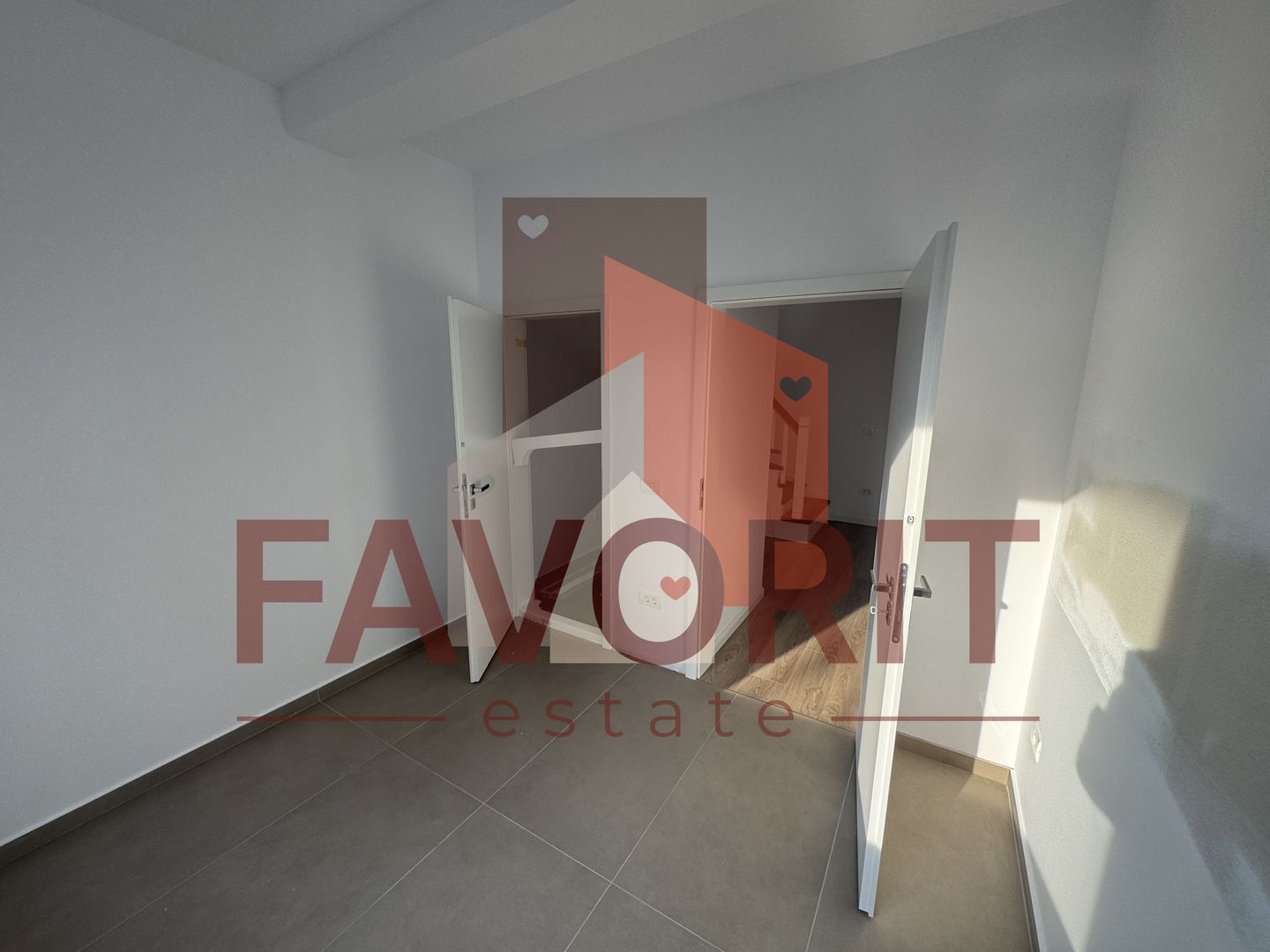 Comision 0%. Braytim Musicescu. Aproape de mijloc de transport - Poză 8