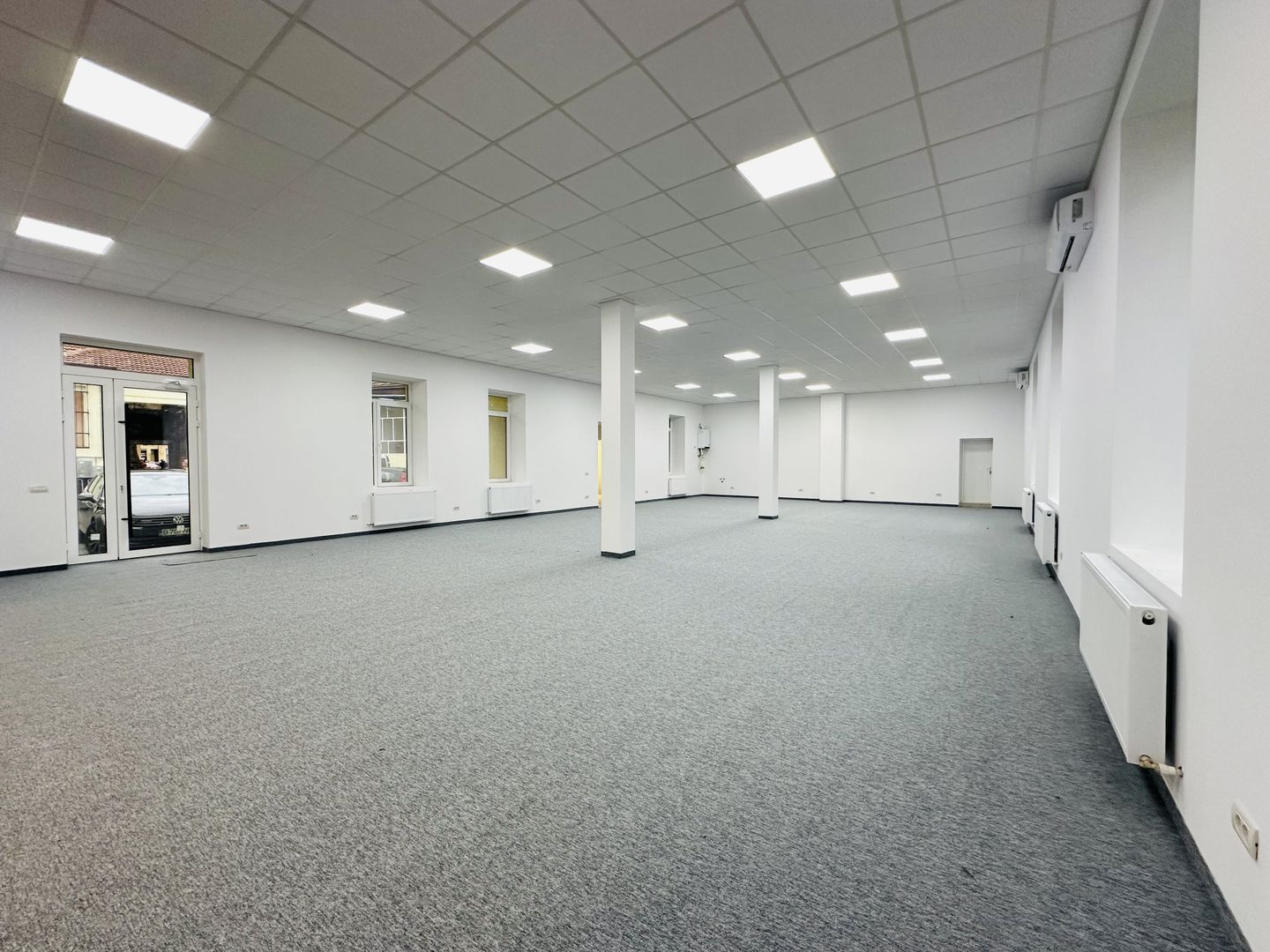 Oferta Inchiriata -Cladire Birouri Clasa A - Renovata integral | 276 mp | Com 0% - Poză 20