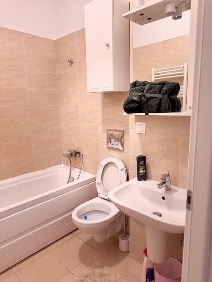 Apartament de închiriat GwiTown - Poză 4