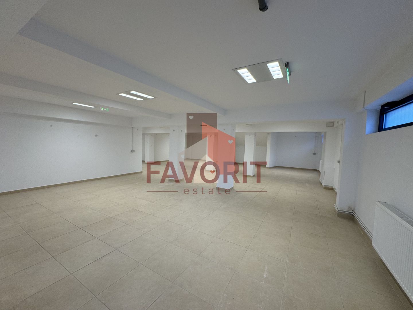 Spatiu de inchiriat aproape de Piata 700 si zona centrala - Poză 4