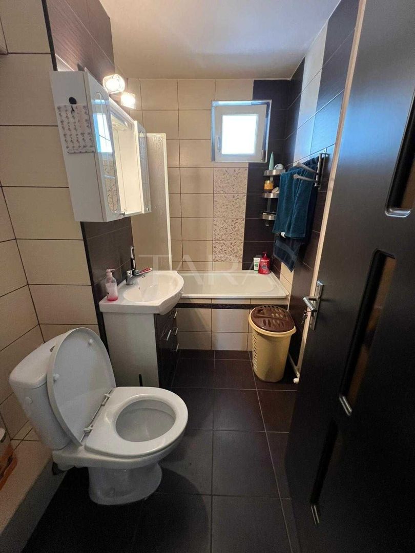 Apartament 2 camere decomandate; 55 mp si balcon, panorama. - Poză 11