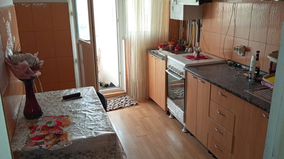 Apartament 3 cam,Sid Vest,et 4,bloc cu pod - Poză 6