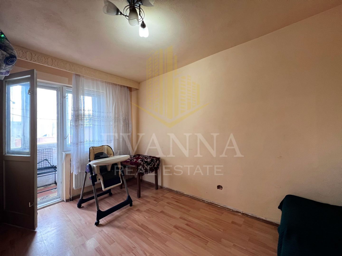 De vanzare 2 camere decomandate , 50 mp -Zona Garii. - Poză 8
