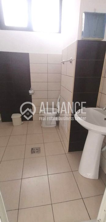 Spatiu pentru birou de inchiriat - Poză 11