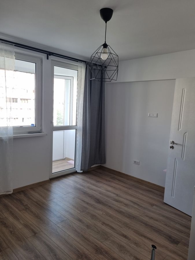 Apartament nemobilat Tineretului - Poză 4