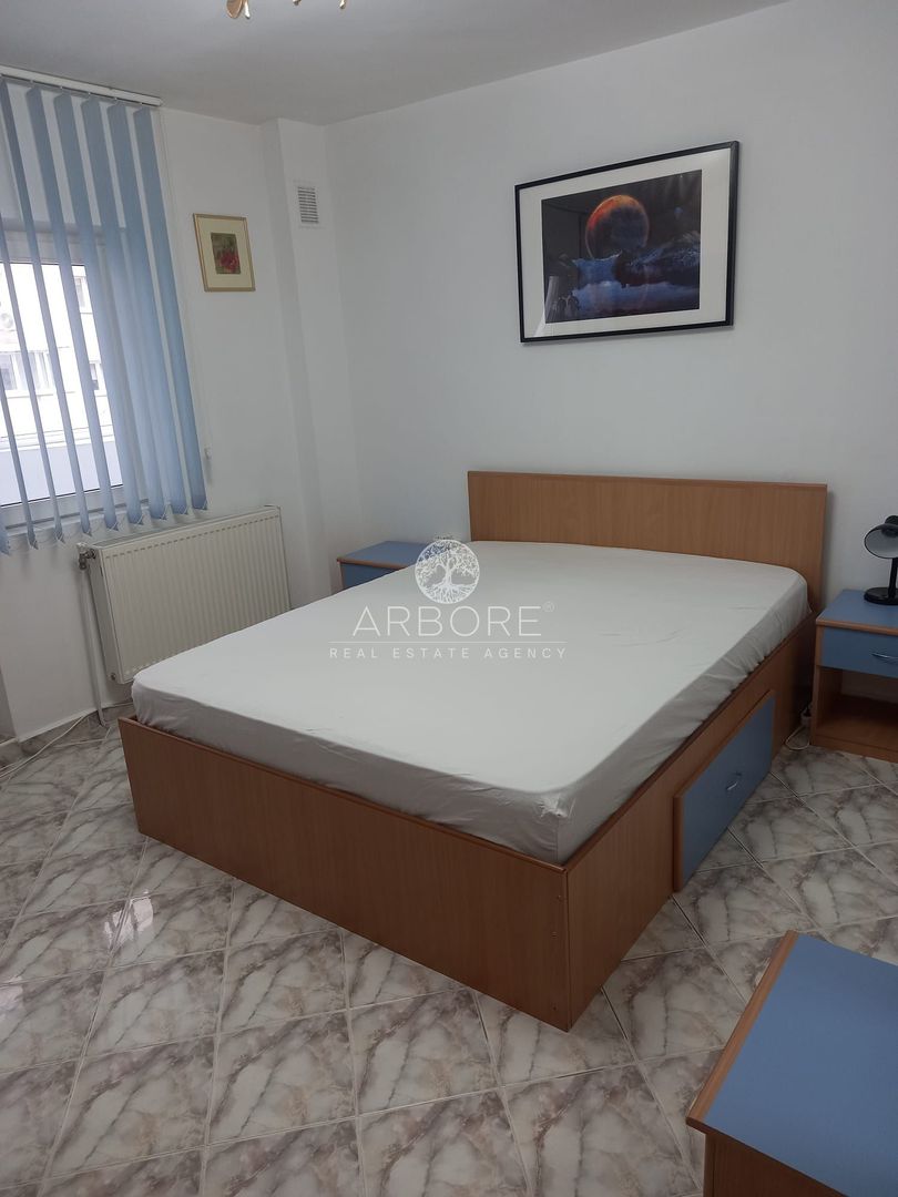 Inchiriere apartament 3 camere Unirii - Poză 4