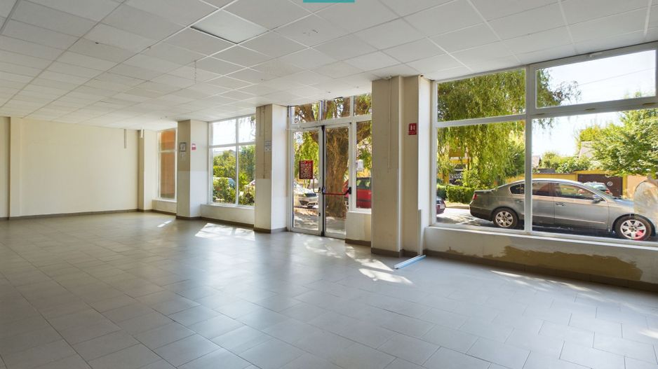 Spatiu comercial Micalaca - Poză 1