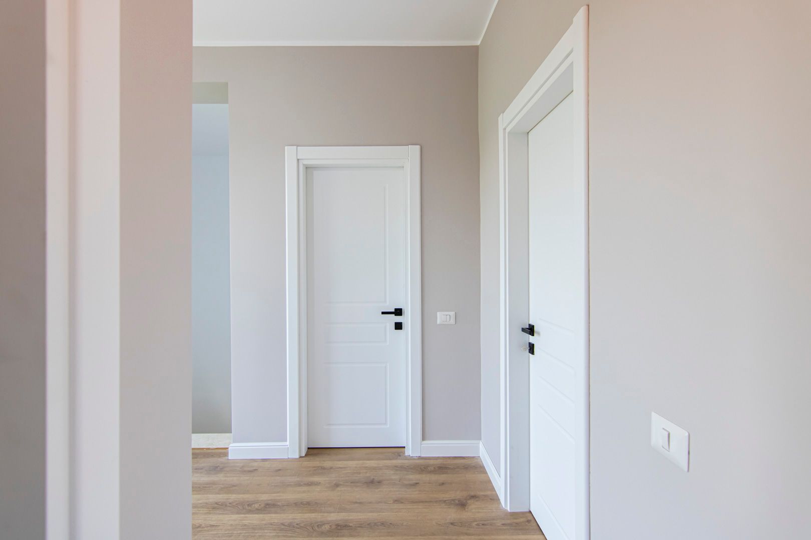 COMISION 0 % | CASA PREMIUM | 5 CAMERE | FINISATA LA CHEIE | OTOPENI | - Poză 9