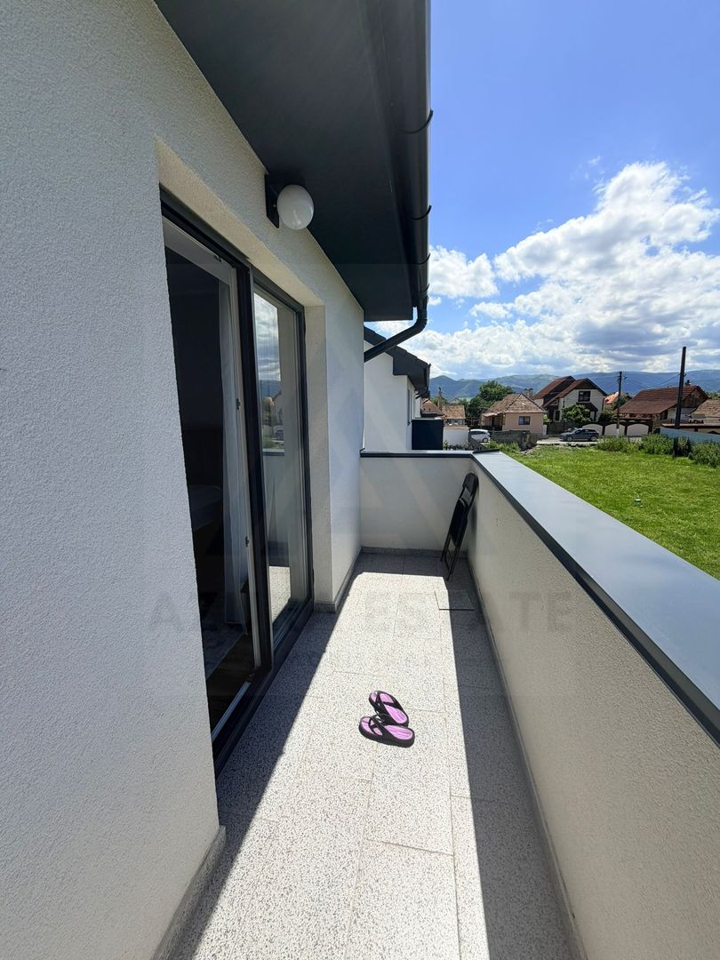 Casa individuala utilata 4 camere 120 mp utili garaj si teren Cristian - Poză 27