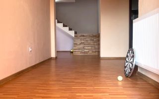 Priveliste frumoasa! Vanzare casa cu 3 camere in Sotanga! - Poză 17