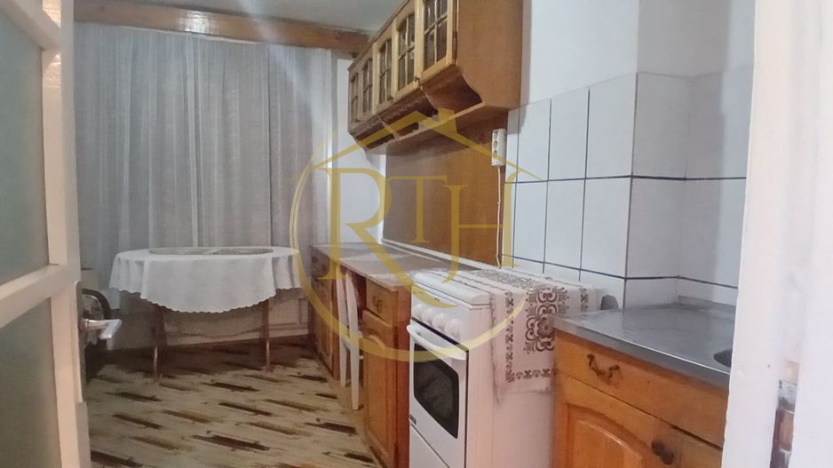 Oferim spre închiriere un apartament cu 2 camere la o vilă în Calea Șagului! - Poză 8