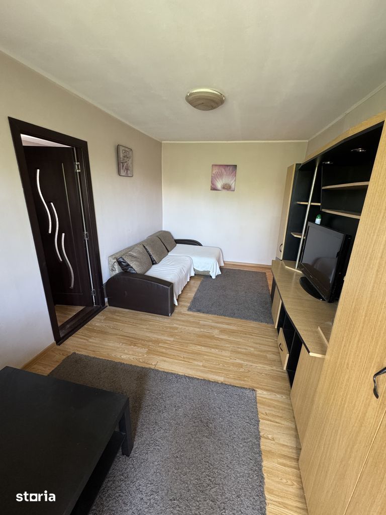 vand apartament in zona Dacia, strada Dropiei - Poză 2