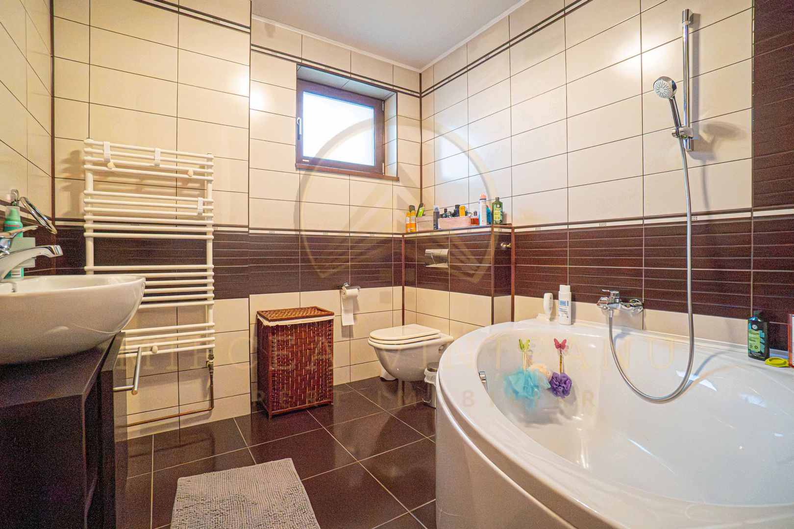 DACIA - Vila D+P+1E+M, teren 780 mp, deschidere 24 ml. - Poză 72