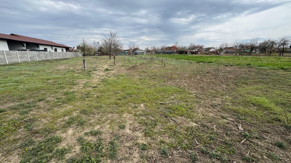 COMISION 0 | Teren intravilan | 550 mp | Urseni - Poză 2