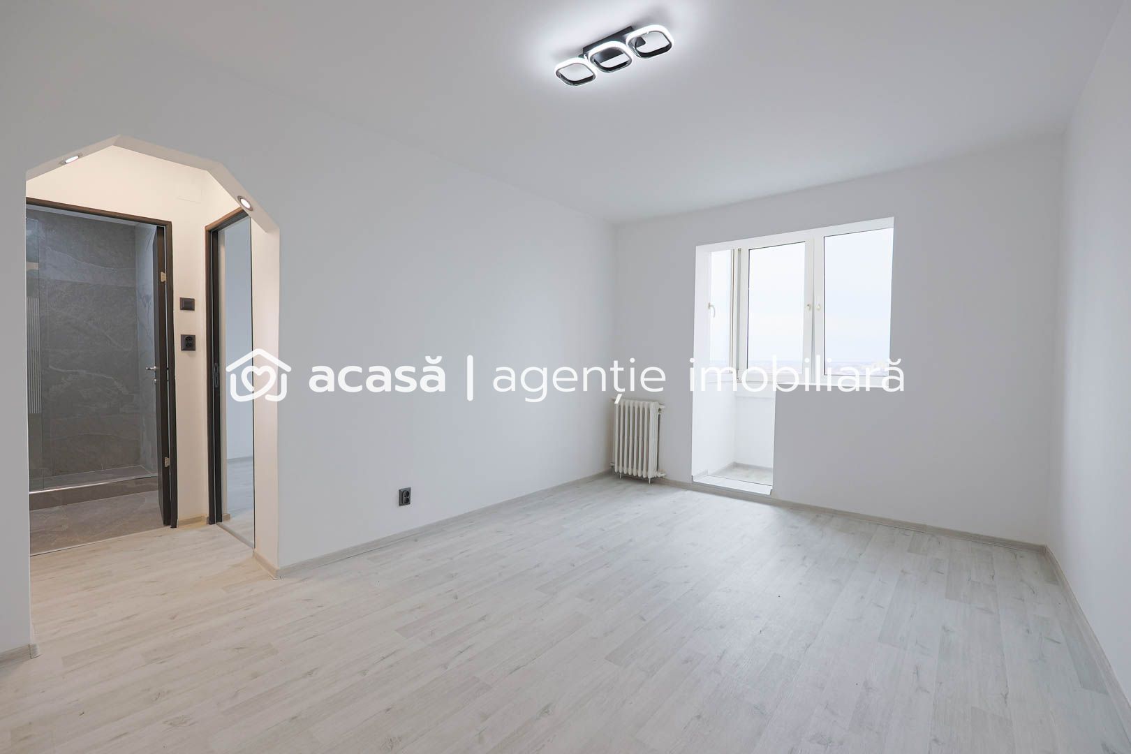 Apartament 2 camere, renovat și disponibil imediat în Fortuna/Vlaicu - Poză 2