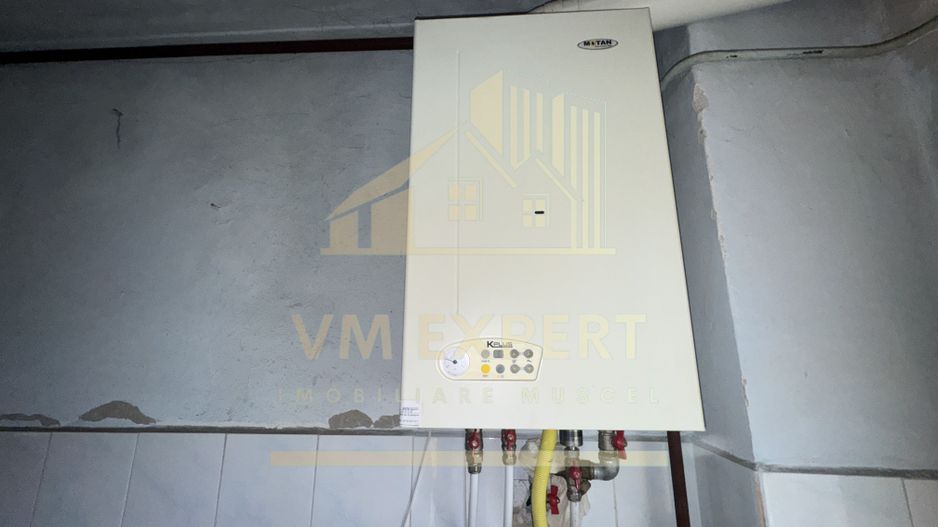 APARTAMENT 3 CAMERE ETAJ 4 VISOI CAMPULUNG - Poză 13