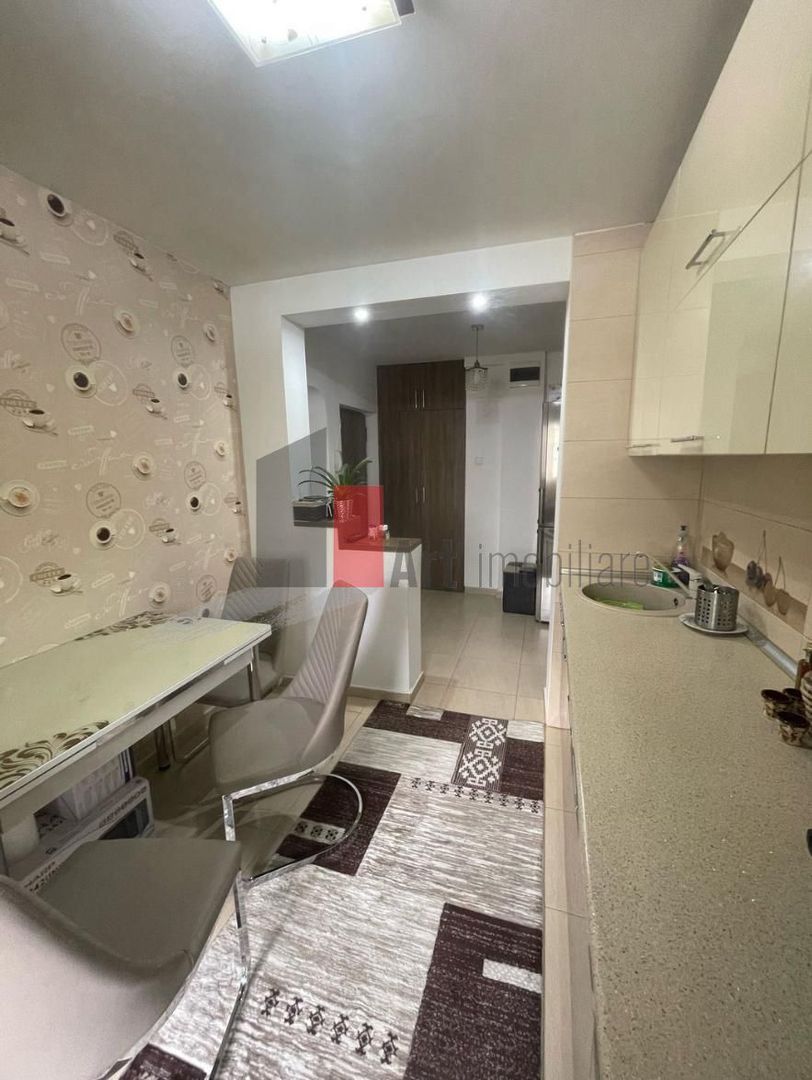 APARTAMENT 3 CAMERE  BARCA - Poză 4