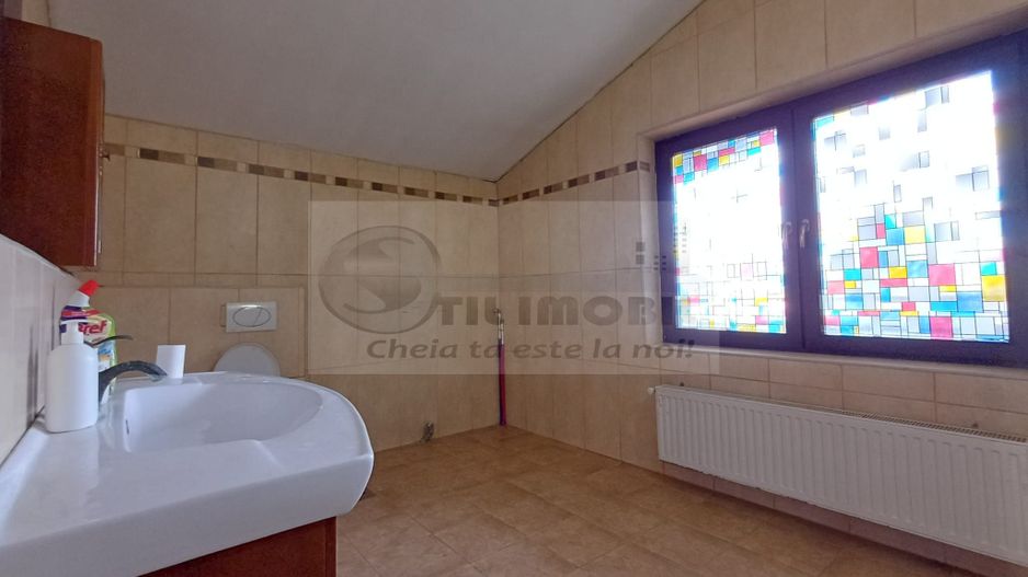 Casă spațioasă 5 camere | Valea Ursului La stradă principală | - Poză 16