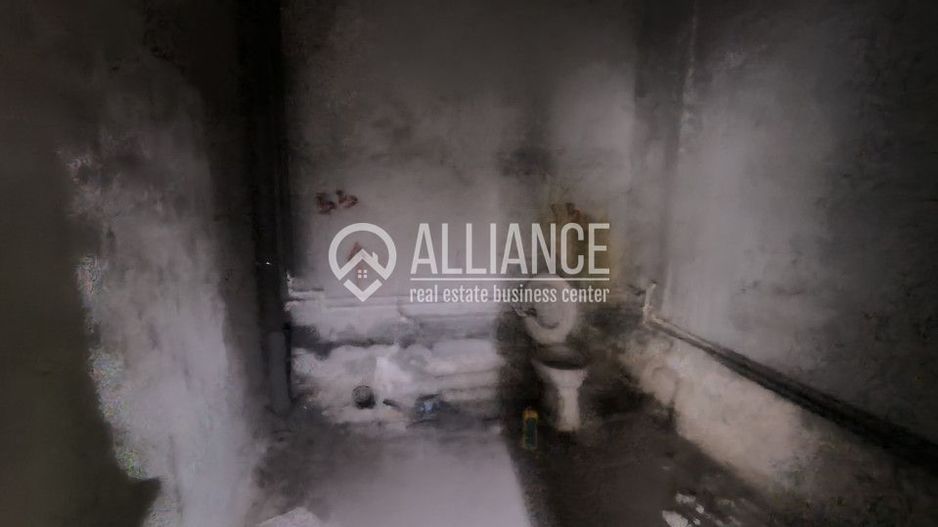 POLICLINICA CU PLATA(cod03) - Spatiu comercial luminos si inalt ! - Poză 17