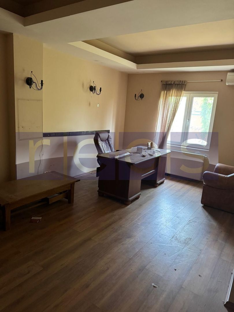 DE ÎNCHIRIAT VILA | OPORTUNITATE DE INVESTIȚIE | PRETABILĂ CENTRU BĂTRÂNI - Poză 50