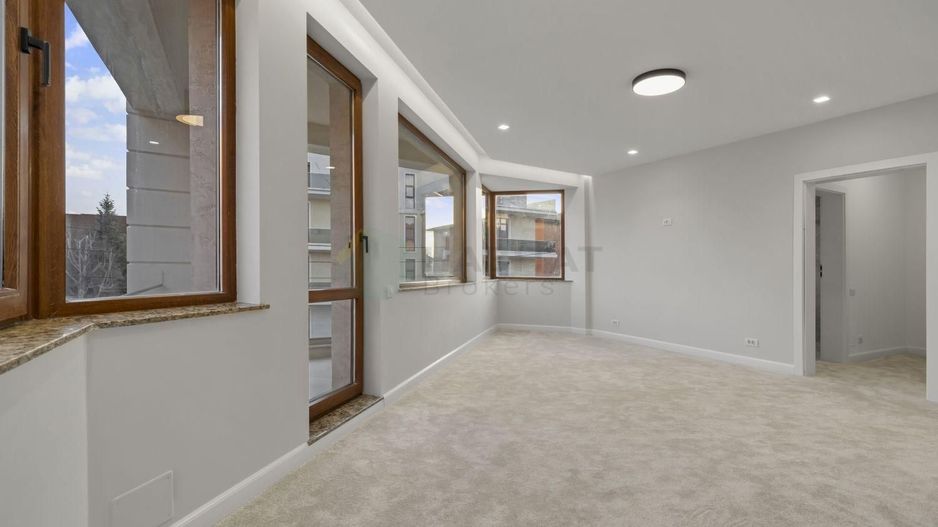 Vilă de lux  | Pipera – 7 camere, 5 băi, 4 terase | 1.500.000 EUR - Poză 17