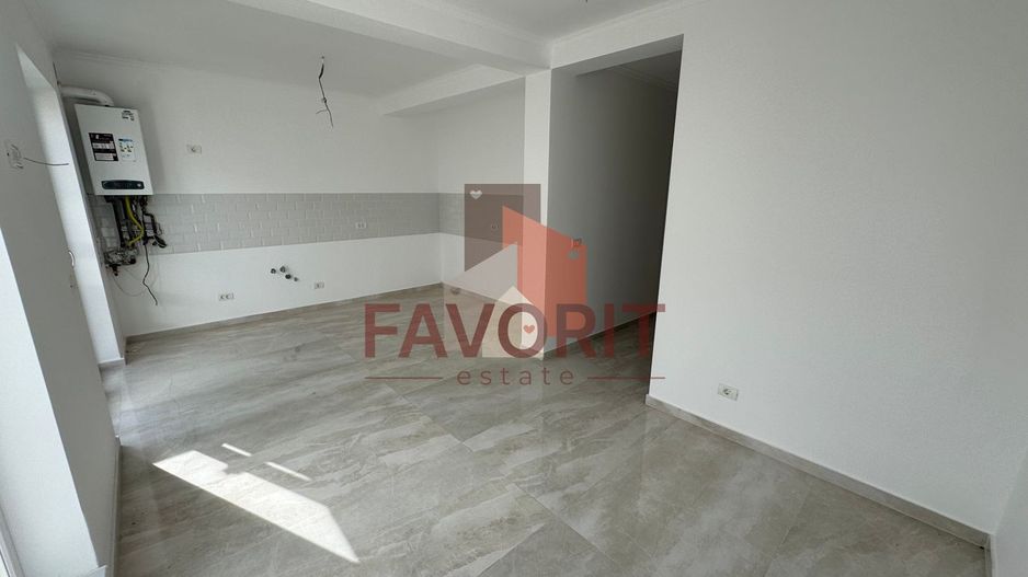 Finisaje la alegere. Vatra veche a satului. La asfalt - Poză 1