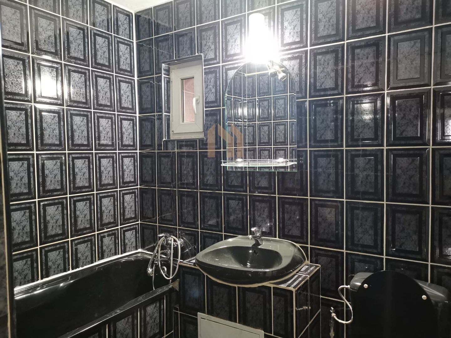 Apartament cu 2 camere decomandate pe Titulescu! - Poză 3