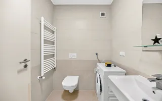 Studio modern | Kasper Coresi | Parcare & boxă - Poză 14