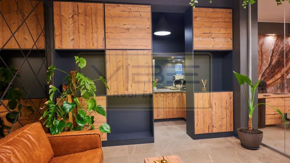 Palas Mall- Sf. Lazar-Spatiu office Premium ! COMISION 0 % - Poză 3