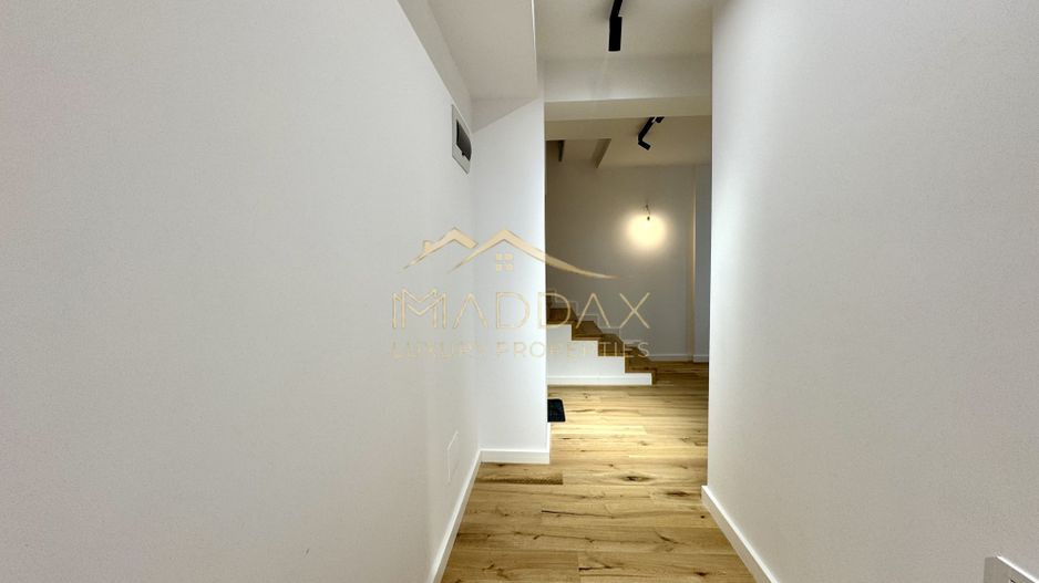 Duplex cu 4 Camere *211mp* / 2 parking / Erou Iancu Nicolae - Poză 47