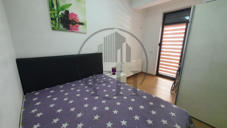 SOLD / VANDUT Apartament cu 2 camere de vânzare în zona Central - Poză 2