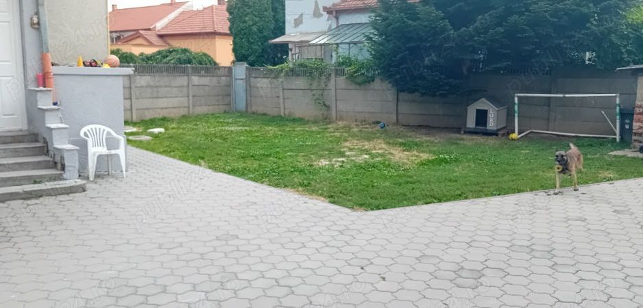 BRASADAS vinde casa cu 3 cam teren 5 ari in zona Piata Mare. - Poză 9