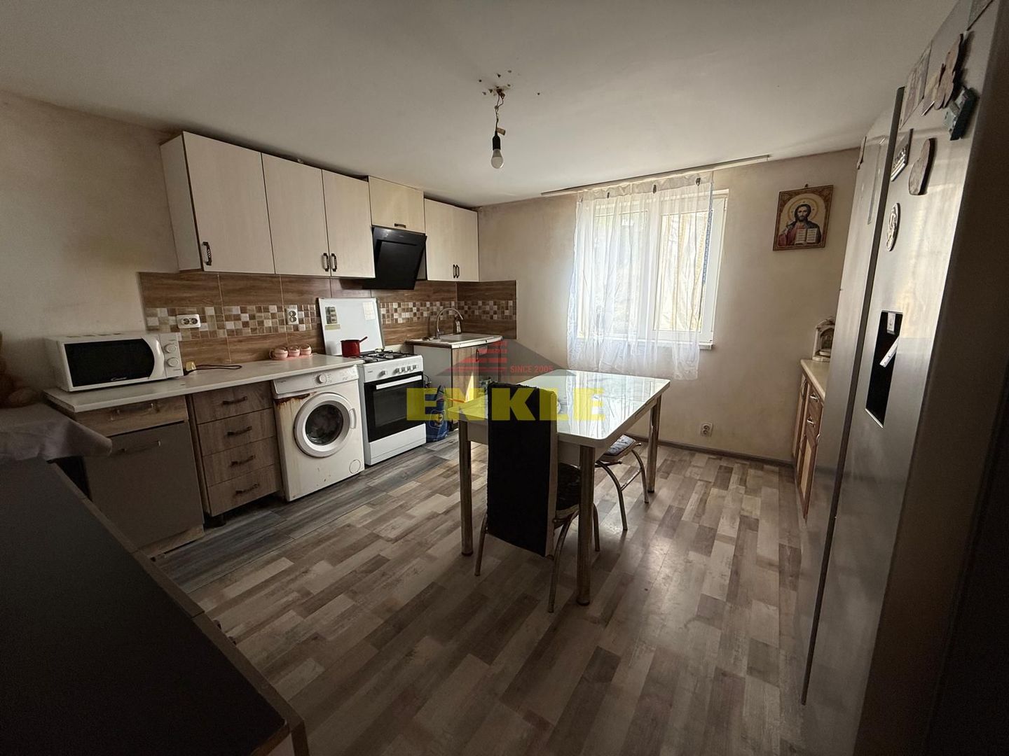 De vanzare casa in Hudum, teren generos. - Poză 10