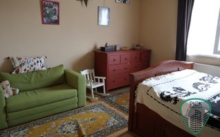 P 1151 Casă cu 4 camere în Sâncraiu de Mureș, jud. Mureș - Poză 7