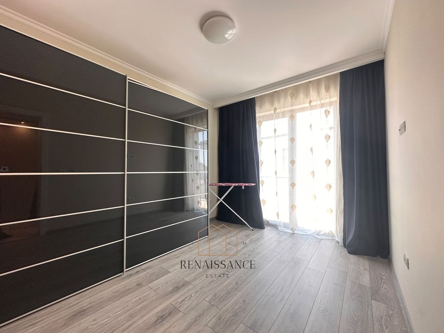Dumbravita Triplex 5 camere 2 Bai | 115mp utili Teren 210mp - Poză 14