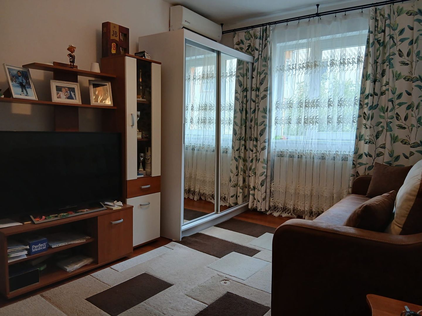 Parcul Pădurice | 1 cameră | Centrală proprie | AC | Bloc izolat - Poză 1