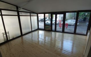 Spațiu comercial stradal | Dacia | Echipamente gelaterie incluse - Poză 2
