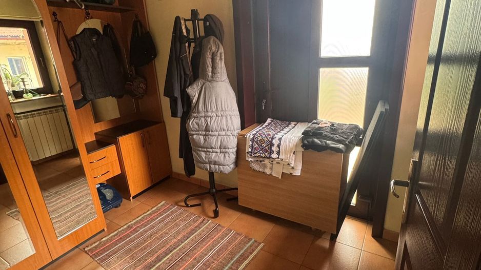 Casa de închiriat 7 camere Sector 4, ideal pentru clinica, gradinita - Poză 18