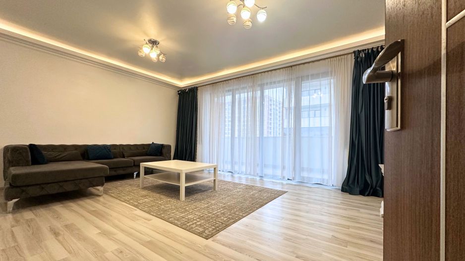 Vând apartament 3 camere 3 minute de Coresi complex ISARAN - Poză 8