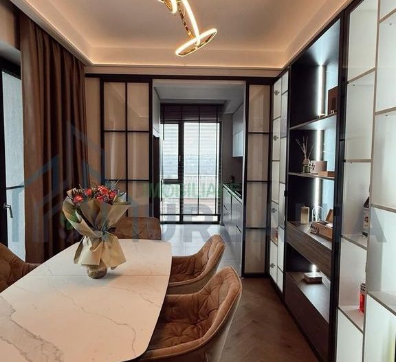 Apartament 3 camere în Copou - Poză 1