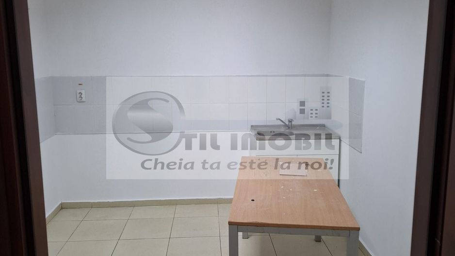 Spatiu depozitare de inchiriat,  suprafata 1250mp +500mp birou - Poză 8