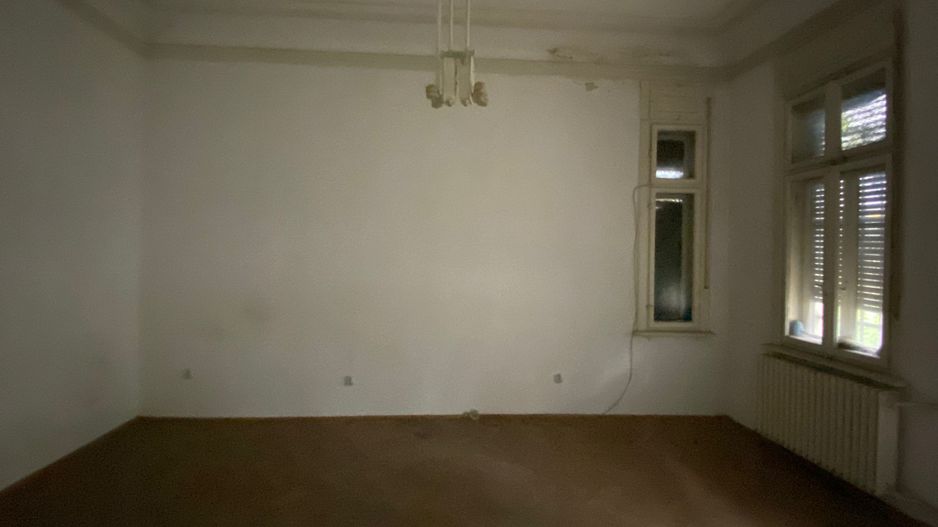 De Vanzare Vila Interbelica, 8-10 Camere, Romana - Zodiac - Poză 13