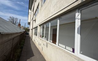 Ap 3 camere - transformat din alipirea a 2 garsoniere - 62 mp - parter - Poză 21