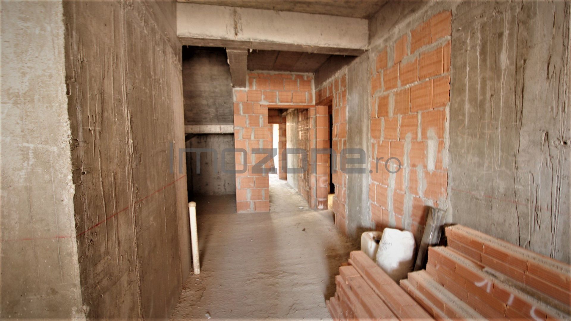 The Building - Barsanesti - Poză 14