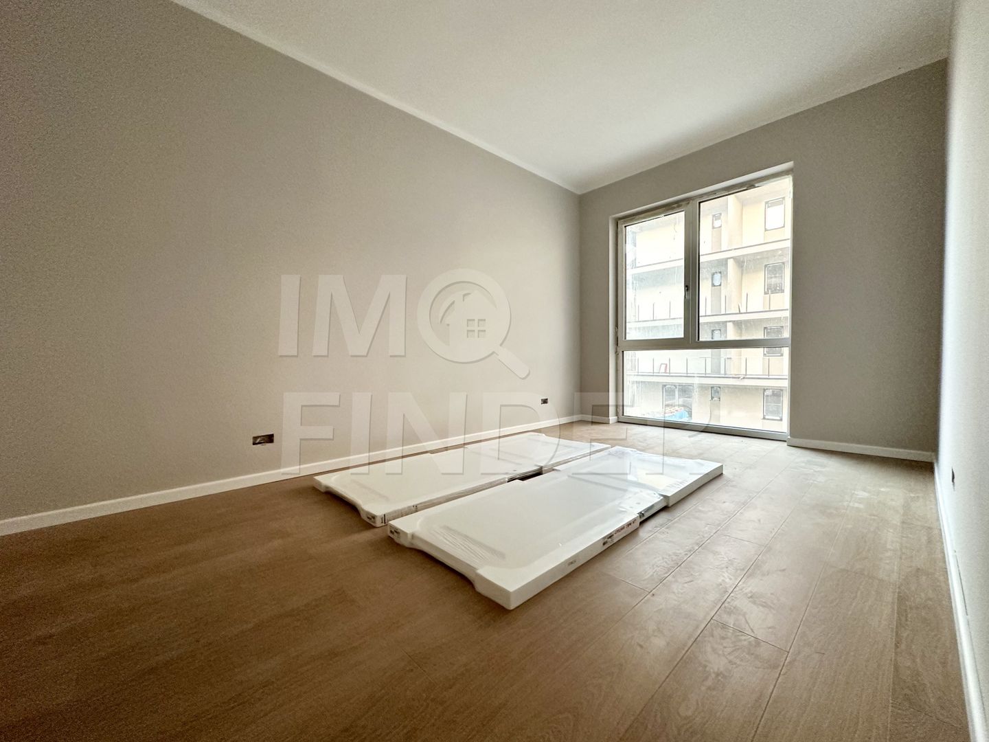 Apartament 2 camere ULTRAFINISAT, zona VIVO, cu CF - Poză 3