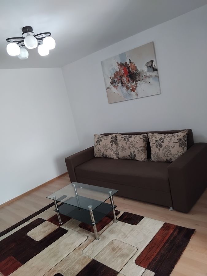 De închiriat garsonieră spațioasă,mobilată modern, lângă metrou Ștefan cel Mare - Poză 3