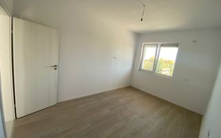 Giroc-Neptun | 3 Camere | Curte proprie | Decomandat | Lift | Disponibil imediat - Poză 6